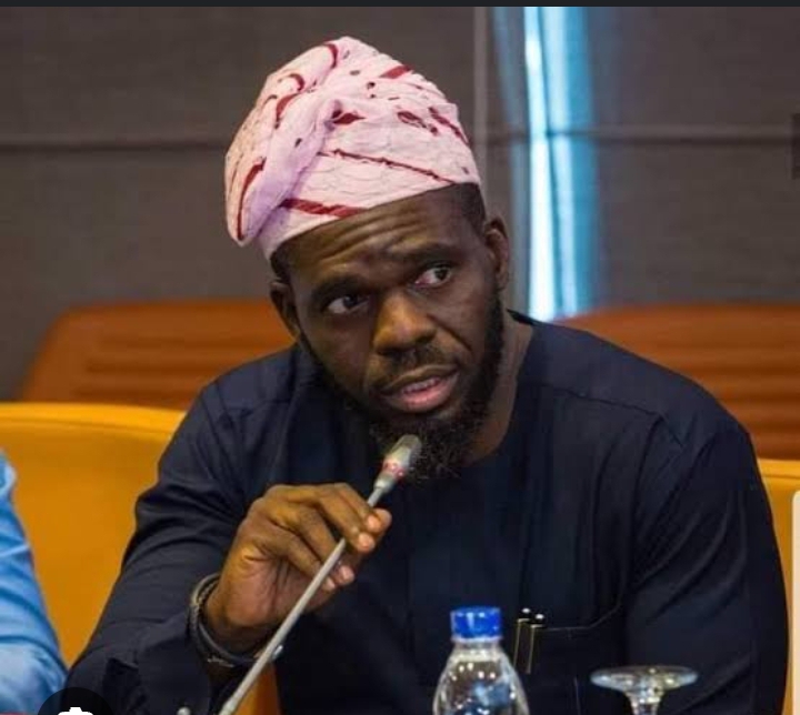 Akin Ayobode